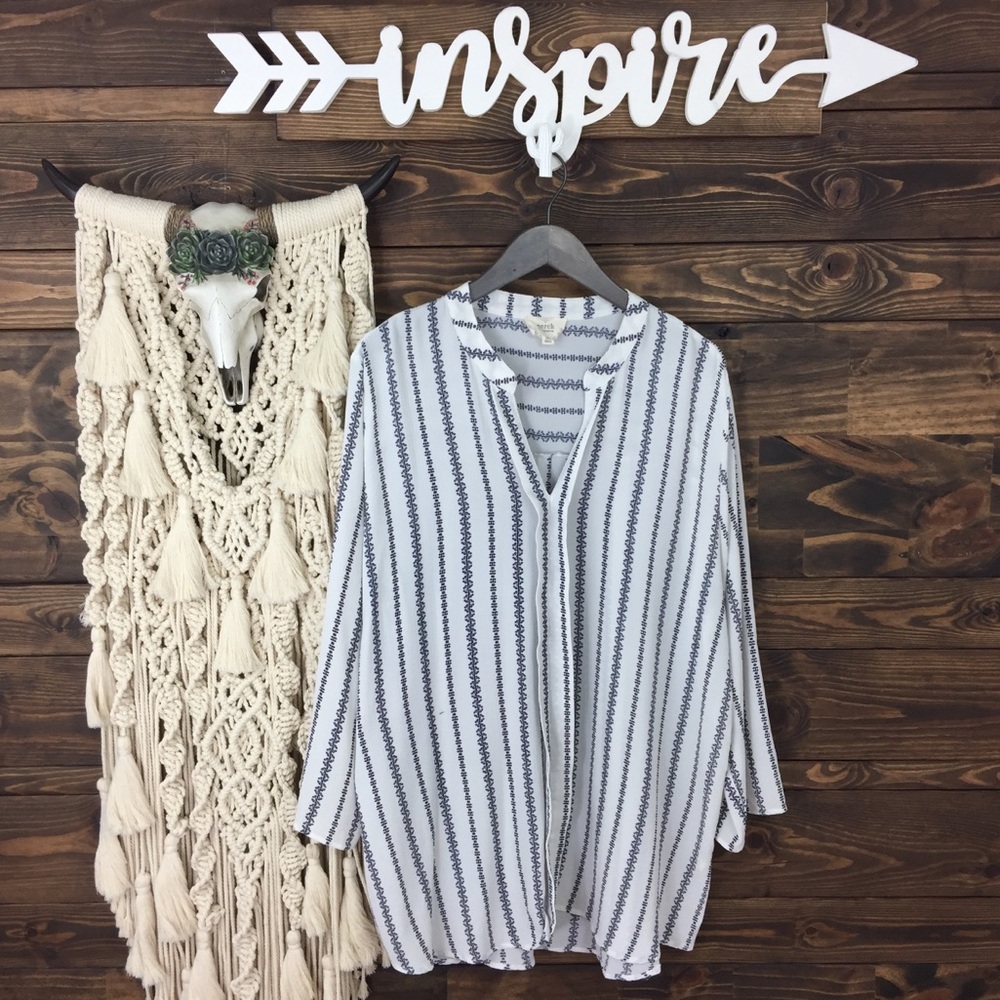 Blu Pepper‎ | Boho Striped Split Blouse